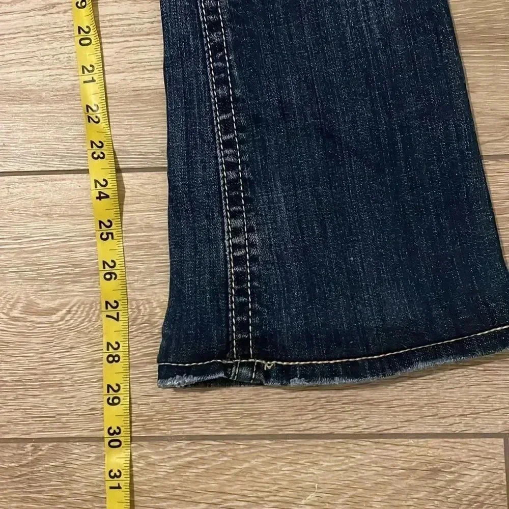 MEK distressed boot